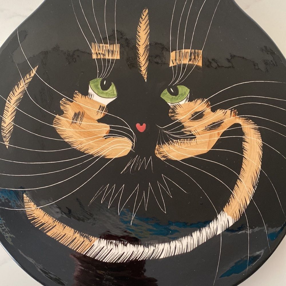 Mrs Cat Plate - Picture 3 of 5